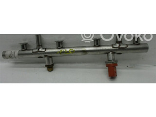 Топливная рампа Audi A4 Allroad B8