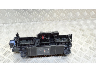 Pojistková skříňka 103440600C Tela Model S 2017