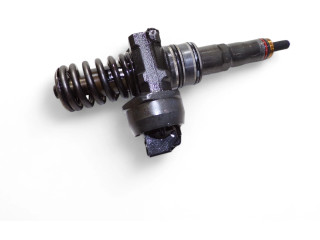 Форсунка 038130073BP    Skoda Fabia Mk2 (5J)  BMS 