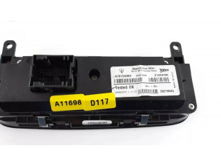 Блок управления климат-контролем 670134469, E132019A   Maserati Levante