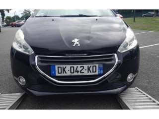 Радио/ проигрыватель CD/DVD / навигация    Peugeot 208    