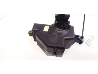 Pojistková skříňka Audi TT TTS Mk2 2009