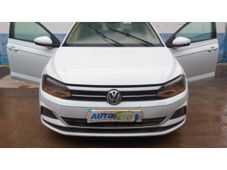 Радиатор охлаждающей жидкости    Volkswagen Polo
