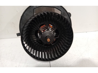 Вентилятор печки       Volkswagen Golf VIII