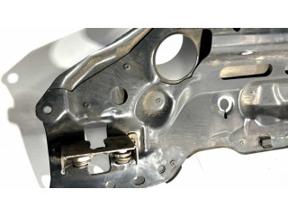 Верхняя часть панели радиаторов (телевизора)