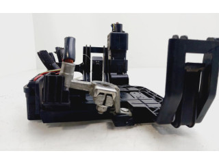 Блок предохранителей 6R0915345E Skoda Fabia Mk2 (5J)