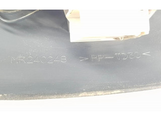 Панель приборов MR320367 Mitsubishi Montero