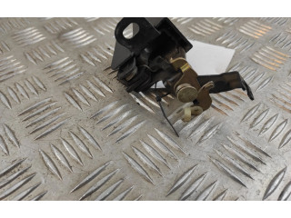 Zámek zadních dveří Volkswagen Caddy 2007