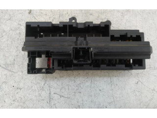 Pojistková skříňka BMW 7 E65 E66 2003