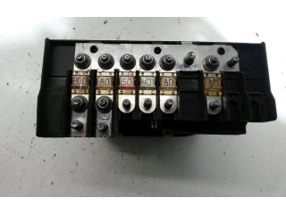 Pojistková skříňka 1K0937808E, 1K0937808E Volkswagen Tiguan 2007