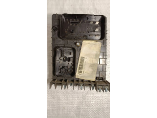 Pojistková skříňka 1K0937124K Volkswagen Caddy 2005