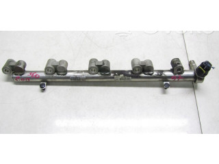 Топливная рампа BB5E9F797BC Volvo S60