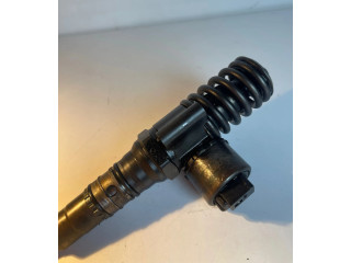 Форсунка 0414720404 Skoda Octavia Mk2 (1Z) bkc