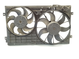 Вентилятор радиатора 1K0121207T Volkswagen Jetta IV