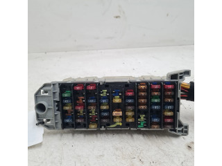 Pojistková skříňka 93332763 Opel Meriv A 2004