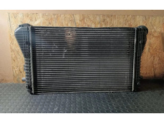 Интеркулер 1K0145803E Skoda Octavia Mk2 (1Z)