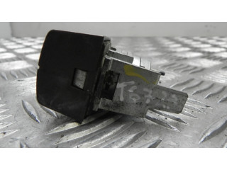 Замок багажника 426, T6729 Ford Kuga I 2008-2012 года