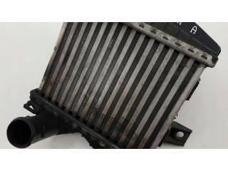 Интеркулер  0003007V005   Smart ForTwo I 0.6