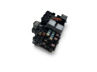 Блок предохранителей 31384034 Volvo XC90