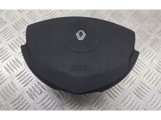 Подушка безопасности водителя 8200057780   Renault Clio III