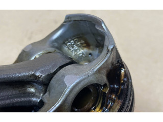 Píst 06HBP Audi A5 8T 8F