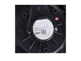Вентилятор печки    5WB819021A   Volkswagen Tiguan