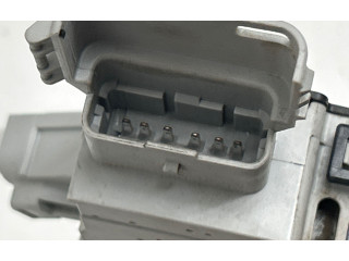 Замок багажника 9681336280, 40827150 Citroen Jumpy 2007 - 2016 года