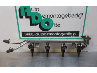 Топливная рампа 06A133317L, 06A133035   Audi A3 S3 8L   для двигателя APG