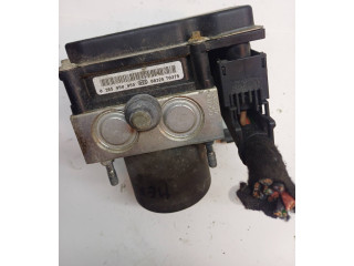 Блок АБС 5389L8210208, 13276463 Opel Meriva A 2003 - 2010 года