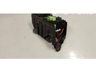 Блок предохранителей 5q0937125b   Skoda Octavia Mk3 (5E)    