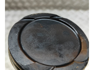 Поршень 32213692, 31401957 Volvo XC40