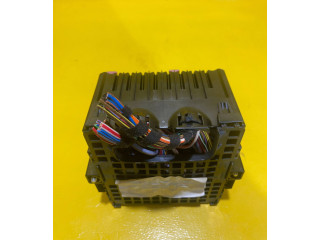   Pojistková skříňka    Ford Fiesta 2009