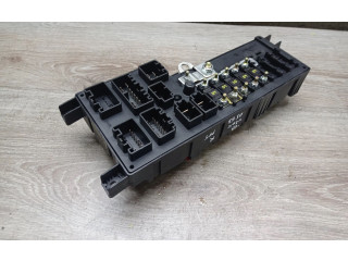 Блок предохранителей 518828017, 8678449   Volvo V70    