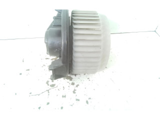 Zámek zadních dveří Av1371, 1KRFE Toyota Yaris 2015