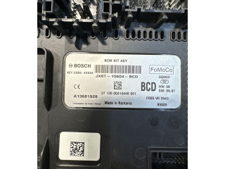 Блок предохранителей JX6T15604BCD   Ford Focus    