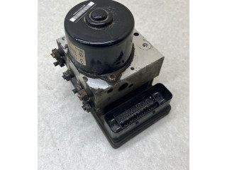 Блок АБС 8671222, 5WK84003   Volvo  V70  2005 - 2008 года