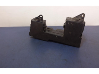 Блок предохранителей 8X2T-14A003-AA Jaguar XF X250