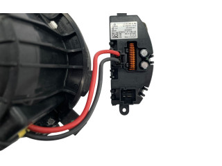 Вентилятор печки 8T0820521, X5490003 Audi Q5 SQ5