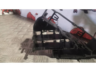 Другая деталь салона