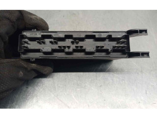 Pojistková skříňka 2025420232, 332824 Mercedes-Benz C W202 1994