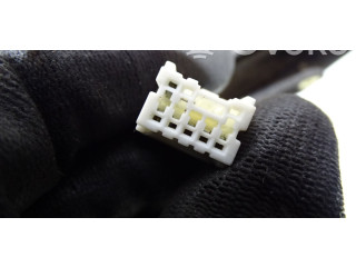 Зеркало электрическое Subaru Forester SH 2008 - 2013 года