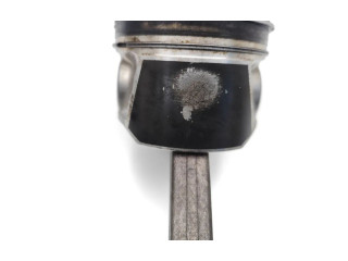 Поршень с шатуном CLHA CLHA Skoda Octavia Mk3 (5E)