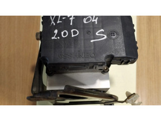 Jednotka ABS 3061858194, A3044001154 Suzuki XL7 I 2004