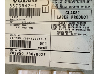 Блок предохранителей  86739421, 28020027   Volvo V70    