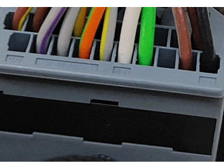 Зеркало электрическое Volvo XC40 - года