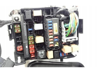 Блок предохранителей  1879001316   KIA Ceed    