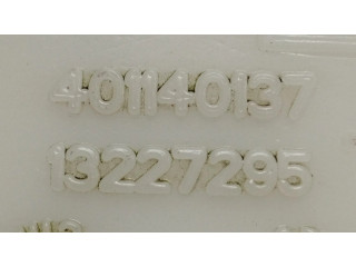 Бачок оконной жидкости    