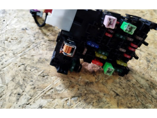 Блок предохранителей  5q0937615c   Skoda Octavia Mk3 (5E)    