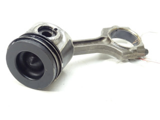 Поршень с шатуном N22A2 Honda CR-V