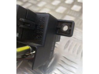 Блок предохранителей 8L0941822A   Audi A6 S6 C5 4B    